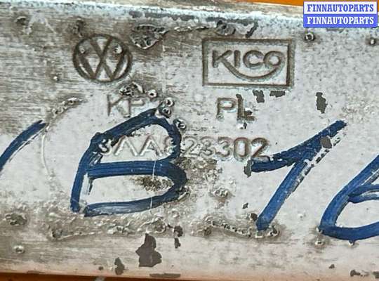 купить Петля капота на Volkswagen Passat