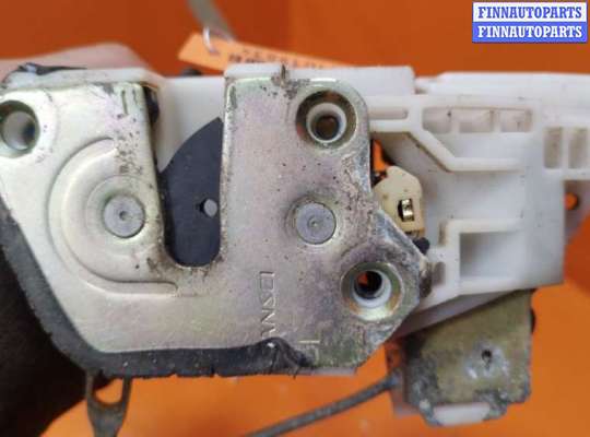 купить Замок двери передней левой на Mitsubishi Space Runner