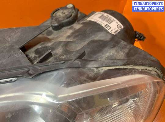 купить Фара левая на Volkswagen Passat