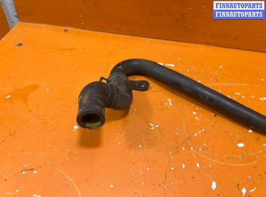 купить Трубка охлаждающей жидкости металлическая на Volkswagen Passat