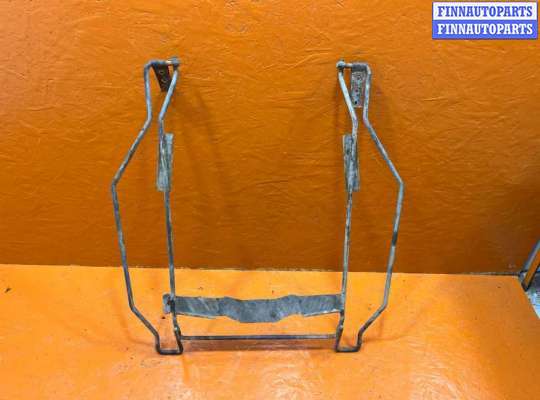 купить Крепление запаски на Volkswagen Crafter