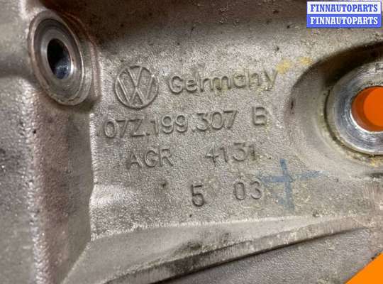 купить Кронштейн двигателя на Volkswagen Touareg