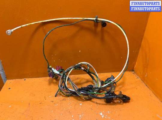 купить Проводка двери на Audi A4