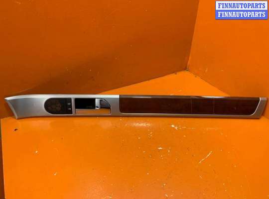 купить Накладка декоративная на Volkswagen Touareg