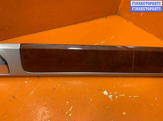 купить Накладка декоративная на Volkswagen Touareg