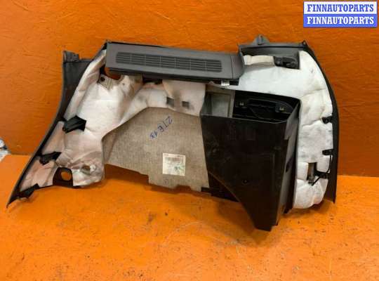 купить Обшивка багажника на Volkswagen Touareg