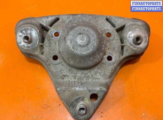 купить Опора амортизатора верхняя (чашка) на Volkswagen Passat