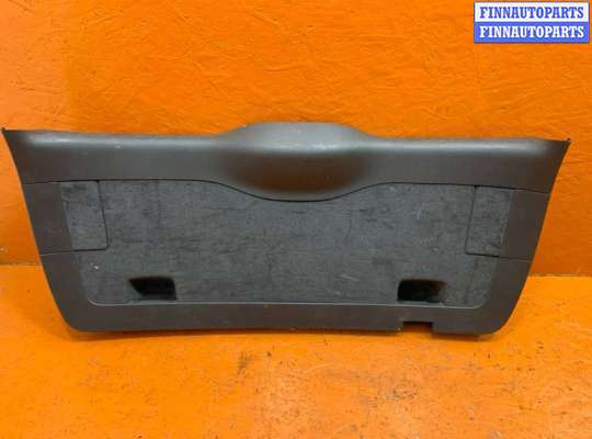 купить Обшивка крышки багажника на Volkswagen Touareg