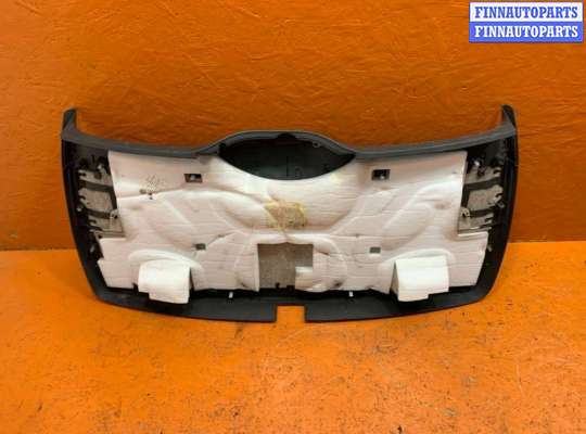 купить Обшивка крышки багажника на Volkswagen Touareg