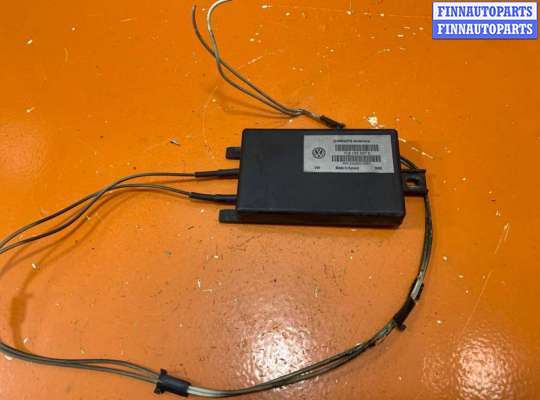 Усилитель антенны VG2573678 на Volkswagen Touareg