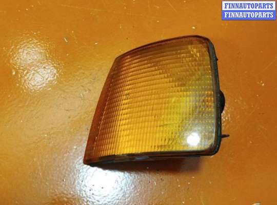 купить Поворотник левый на Volkswagen Passat