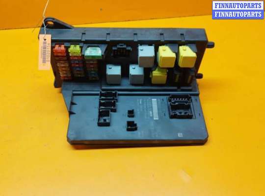 купить Блок предохранителей на Volkswagen Crafter