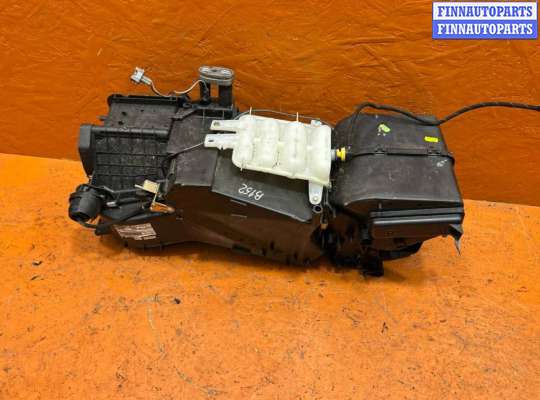 купить Корпус отопителя (печки) на Audi A4