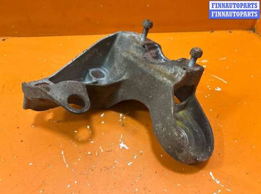 купить Крепление втулки стабилизатора на Volkswagen Passat