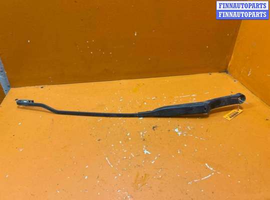 купить Щеткодержатель (поводок стеклоочистителя, дворник) на Audi A4