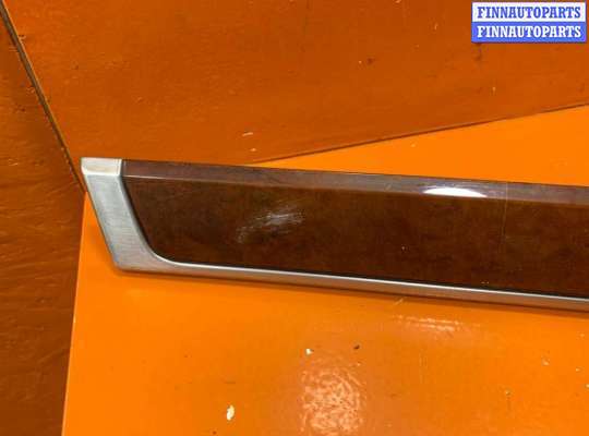 купить Накладка декоративная на Volkswagen Touareg