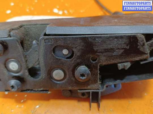 купить Замок двери задней правой на Volkswagen Sharan