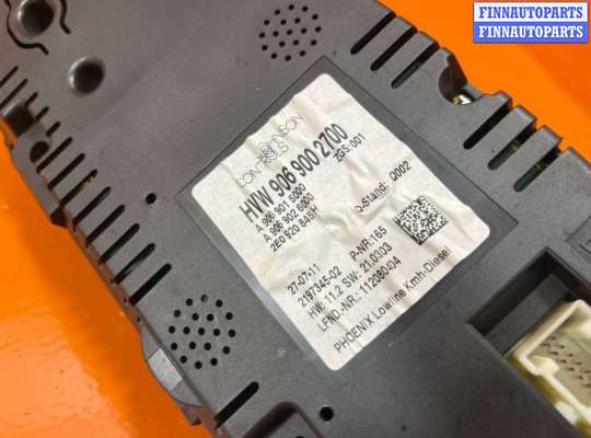 купить Щиток приборов (приборная панель) на Volkswagen Crafter