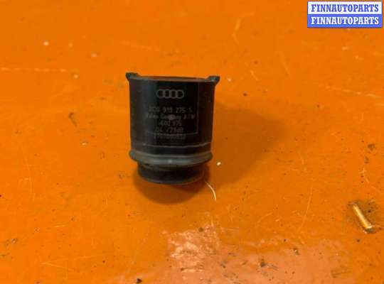 купить Датчик парктроника на Skoda Octavia