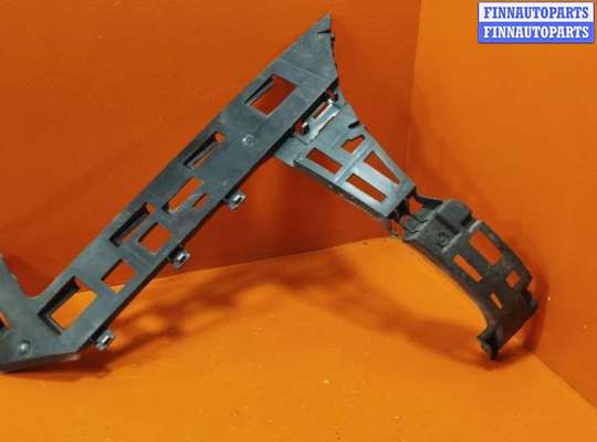 купить Кронштейн крепления бампера заднего на Volkswagen Passat