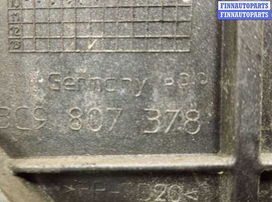 купить Кронштейн крепления бампера заднего на Volkswagen Passat