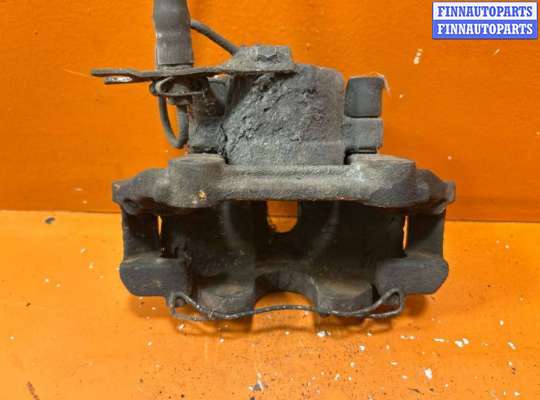 купить Суппорт передний правый на Volkswagen Passat