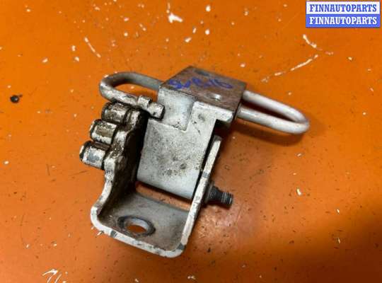 купить Петля двери на Volkswagen Passat