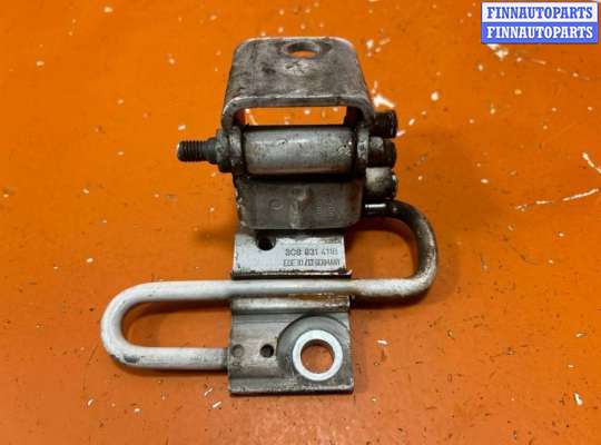 купить Петля двери на Volkswagen Passat