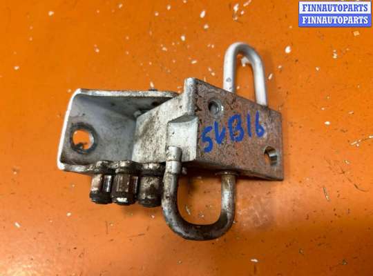 купить Петля двери на Volkswagen Passat