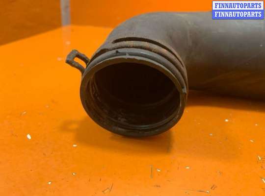 купить Патрубок воздушного фильтра на Volkswagen Touareg