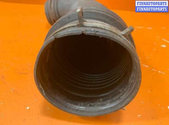 купить Патрубок воздушного фильтра на Volkswagen Touareg