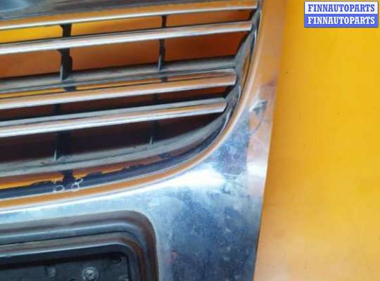 купить Решетка радиатора на Volkswagen Golf