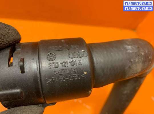 Патрубок (трубка, шланг) на Volkswagen Passat B5+ (3B, GP)