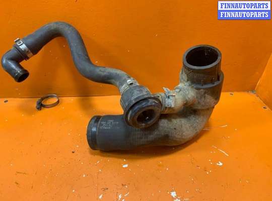 купить Патрубок турбины на Volkswagen Passat