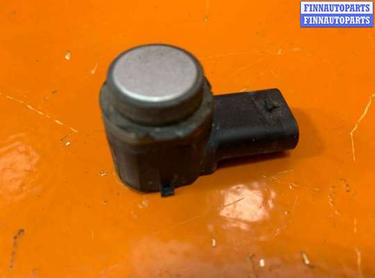 купить Датчик парктроника на Volkswagen Golf