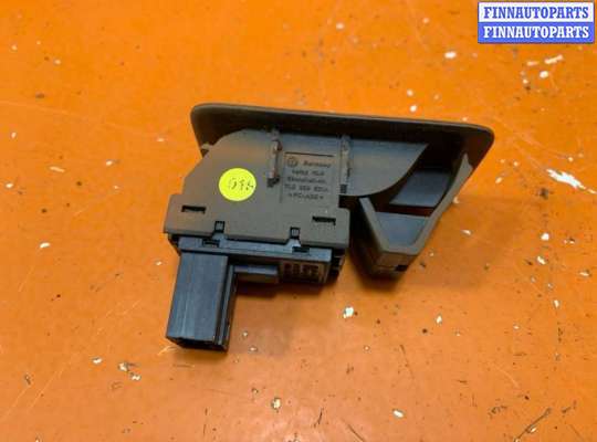 купить Кнопка стеклоподъемника на Volkswagen Touareg