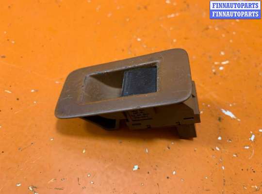 купить Кнопка стеклоподъемника на Volkswagen Touareg