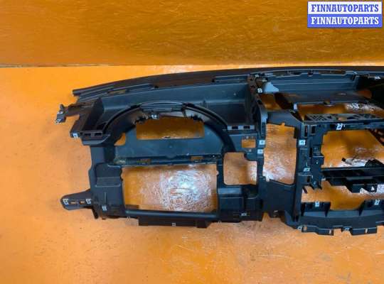 купить Панель приборная (торпедо) на Volkswagen Crafter