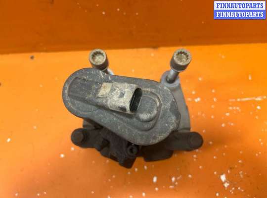 Суппорт задний правый VG2678200 на Volkswagen Passat