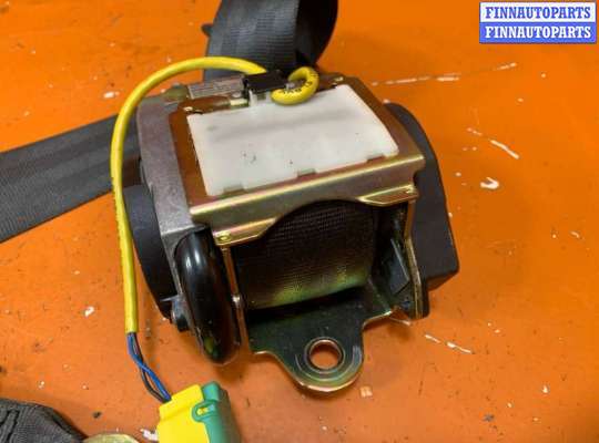 купить Ремень безопасности задний правый на Volkswagen Touareg