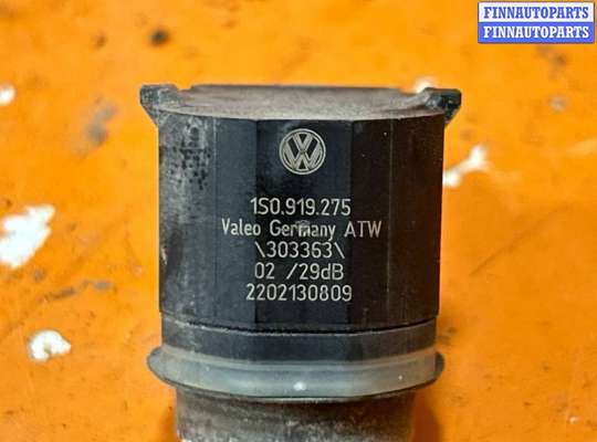 купить Датчик парктроника на Volkswagen Passat