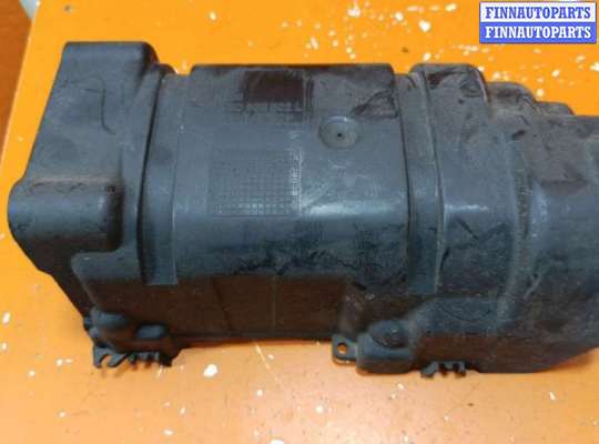 Купить Накладка декоративная на Volkswagen Passat Накладка декоративная VG2761820 на Volkswagen Passat