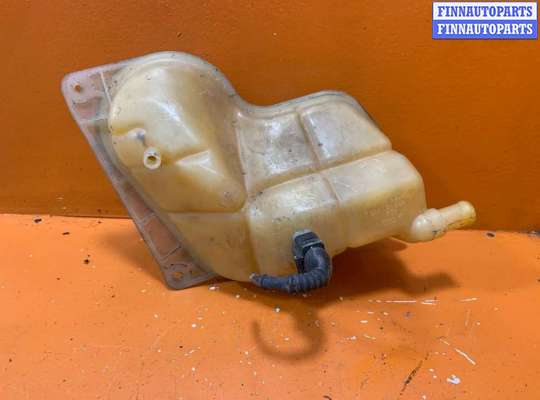 купить Бачок расширительный на Volkswagen Passat