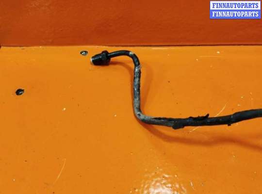 купить Трубка тормозная на Volkswagen Passat