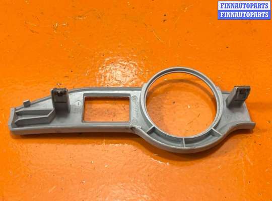 купить Накладка декоративная на торпедо на Skoda Octavia