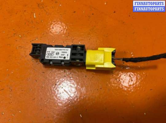 Датчик удара (Airbag) на Volkswagen Touareg I (7L)