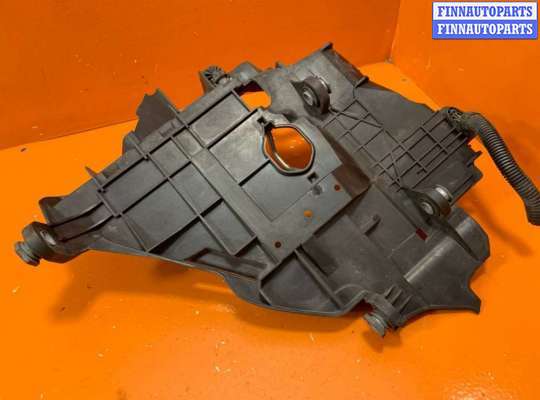 Кронштейн фары на Volkswagen Touareg I (7L)