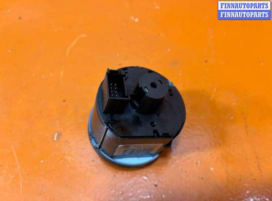 Переключатель света на Volkswagen Passat B7 (36)