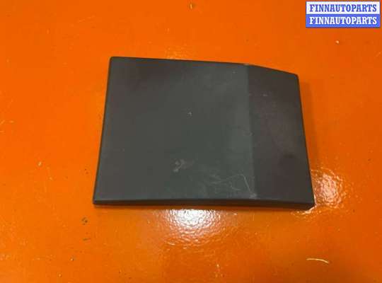 купить Молдинг (накладка кузовная) на Volkswagen Crafter