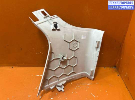 купить Обшивка стойки на Volkswagen Passat